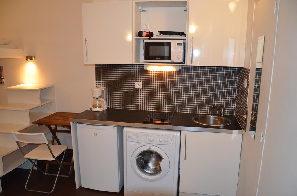 Hotel Studios Phenicio Porte De Versailles Malakoff Room photo